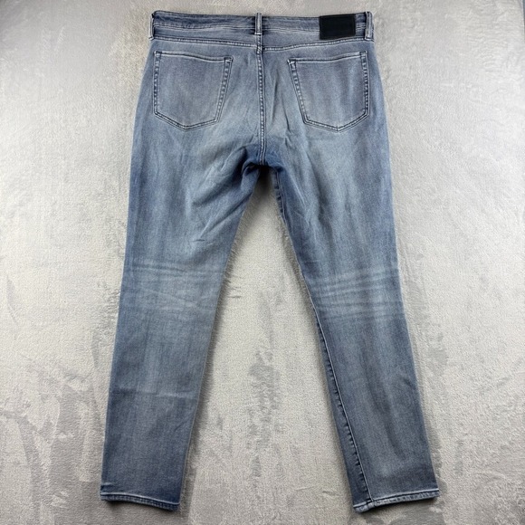 Bonobos Jeans Mens 35x32 Blue Slim Taper Fit Light Wash Faded Stretch Denim - Picture 3 of 12